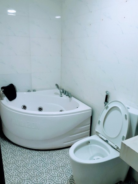 Bán nhà nguyên căn Hoàng Liệt mặt tiền rộng 35m, đúc 4 tầng giá bán 3.4 tỷ