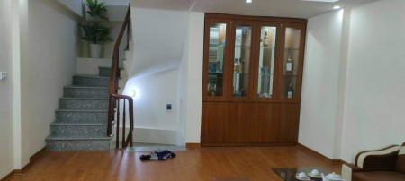 Nhà nguyên căn Đa Sỹ, Quận Hà Đông, giá 2.7 tỷ, đúc 5 tầng, diện tích 36m2, lhcc