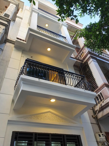 Bán nhà 55m2 ô tô, vỉa hè cạnh Park CiTy, Lê Trọng Tấn, Quận Hà Đông giá 6 tỷ 3