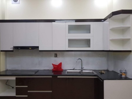 Cần bán nhà nguyên căn Xuân Đỉnh, dt 40m2, 5 tầng, mt 3.7m, tiện ích, giá 3.69 tỷ, Từ Liêm.