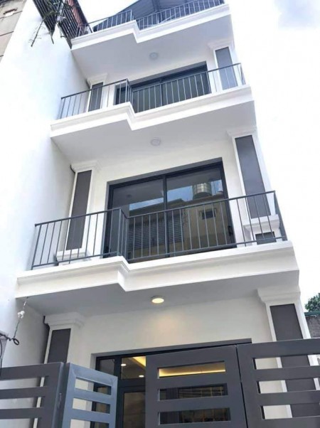 Bán nhà Kim Quan, Long Biên, dt 35m2, mt 3.5m, 5 tầng, sát chợ Kim Quan, giá bán 3.35 tỷ.