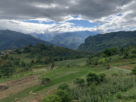 Cần mảnh đất siêu đẹp tại Phìn Hồ, Y Tý- Sapa 2, đường quy hoạch mở đường khu đô thị 13m