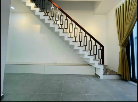 Nhà 1 triệt 1 lầu bán gấp trong tuần liên hệ 0939489715, giá thoả thuận chính chủ