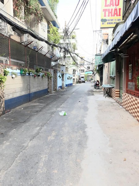 Bán nhà ngỏ hẽm Tôn Thất Thuyết Phường 3 Quận 4 diện tích 77m2 2 tầng, giá 13 tỷ