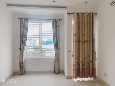 Cần tiền cần bán gấp căn hộ dịch vụ nhiều phòng, đường Nguyễn Văn Đậu, Bình Thạnh