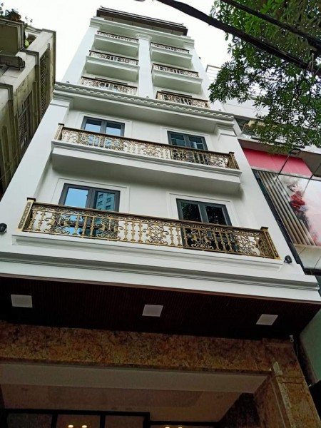 Chủ cần tiền bán gấp nhà siêu hiếm Nghĩa Đô Hoà Bình, 7 tầng kiên cố