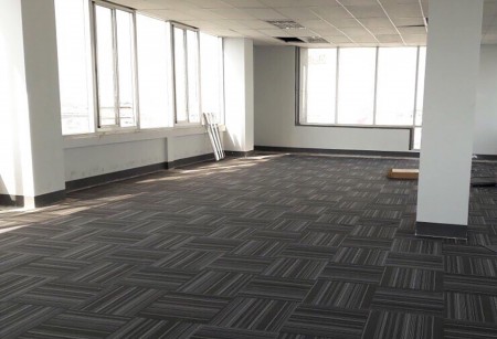 Bán gấp nhà mặt phố Lê Duẩn dt 70m2 sđcc Vị trí đắc địa mặt đường Lê Duẩn