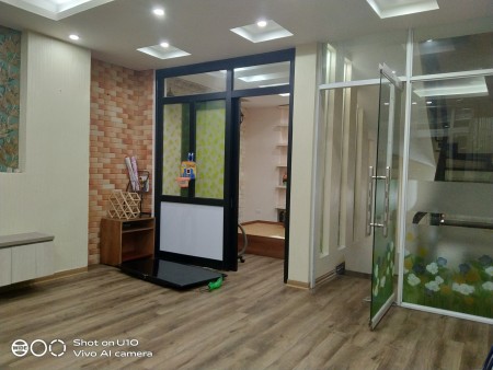 Bán nhà phố Quan Nhân, Thanh Xuân. Diện tích 43m2*5 tầng, Chỉ hơn 4 tỷ