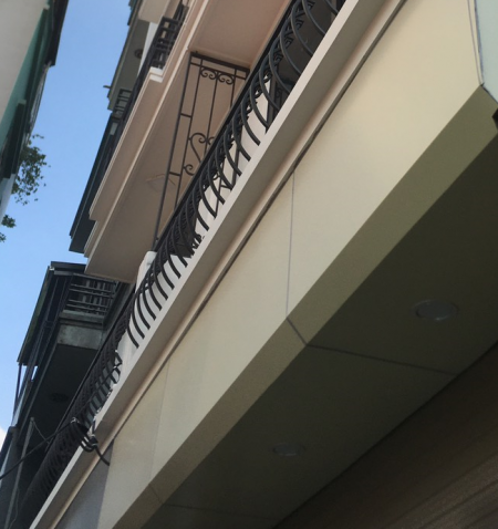 Nhà đẹp Ngõ Ôtô đường Quang Tiến Đại Mỗ diện tích 34m2, 5 tầng giá nhỉnh 3 tỷ