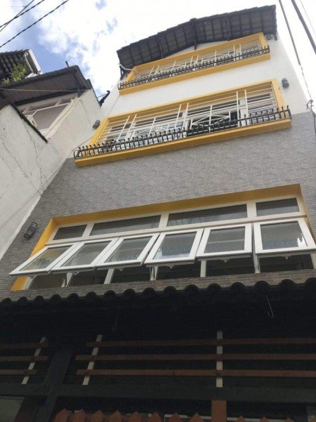 Nhà bán Tân Bình diện tích 35m2, 5 tầng, nội thất hiện đại, giá bán 5.2 tỷ, lhcc