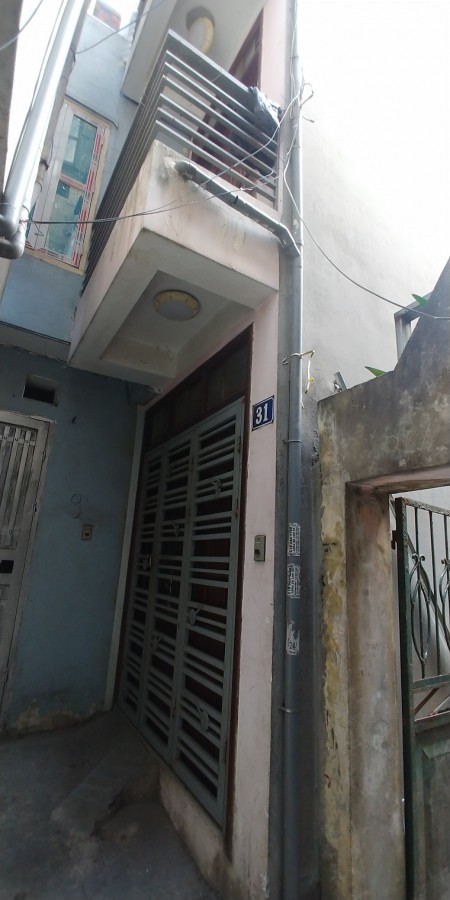 Cần bán nhà sô 31 cuối ngõ tại đường Cổ Điển A, dt 38m2, 4 tầng, giá 2tỷ6