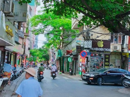Bán nhà nguyên căn phân lô Mai Dịch, Cầu Giấy, diện tích 70m2, giá nhỉnh 9 tỷ
