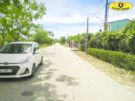 Bán 2 lô đất liền kề mặt tiền đường nhựa, dân cư đông đúc, xóm làng thân thiện