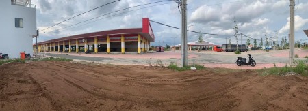 Bán nhanh nền đất vị trí đẹp, lô góc, tọa lạc ngay trung tâm khu đô thị Thạnh Phú