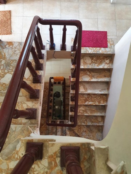 Bán nhà 5 phòng ngủ, sổ phân lô, gần ô tô tránh, khách xem là chốt, bàn giao ngay