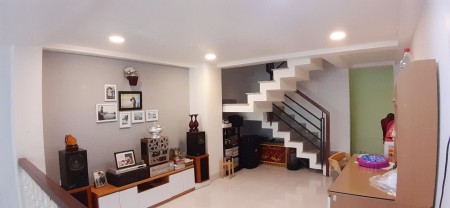 Bán Nhà Rẻ Tân Bình diện tích 38m2 5 tầng giá chỉ 5 tỷ, an ninh tốt, lh 0799839943