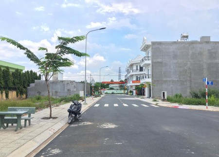 Kẹt tiền cần đẩy nhanh lô đất đẹp mặt tiền Quốc Lộ l13, Bàu Bàng Bình Dương