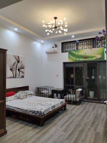 Bán nhà đẹp,mới phố 8/3, diện tích sử dụng 40m2, 5 tầng; giá nhỉnh 6 tỷ, lhcc