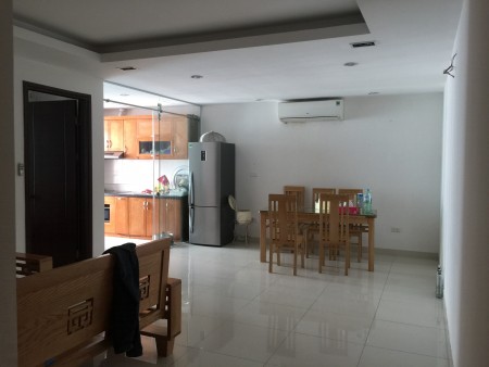 Cho thuê Chung cư Golden Land Nguyễn Trãi, 94m2, 2 phòng ngủ, full đồ, 11 triệu. LH 0377983070