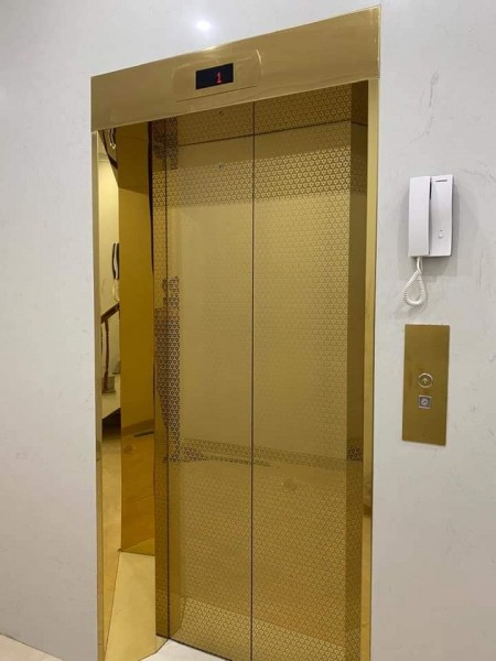 Bán nhà khu phân lô đẹp nhất Thái Hà, nhà xây mới đẹp, có gara oto 40m x 5tầng giá 8.5tỷ