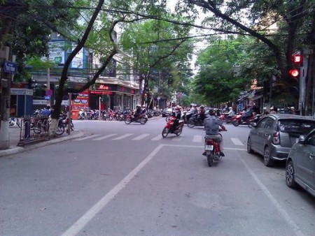 Siêu Vip Quận Cầu Giấy nhà 7 tầng đúc khu nhiều cán bộ cao cấp sinh sống, còn mới