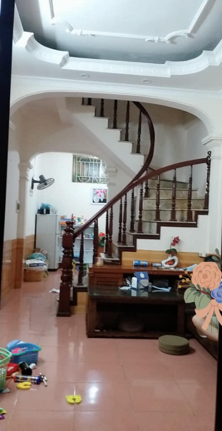 Bá gác đổ cửa ở sướng hường trọn mọi tiện ích đô thị Linh Đàm, 4 tầng giá 3.4 tỷ