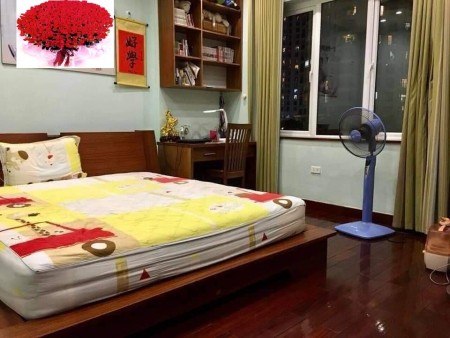 Chính Chủ Bán gấp Nhà khu phân lô Hoàng Văn Thái diện tích 56m2, 4 tầng giá 6 tỷ