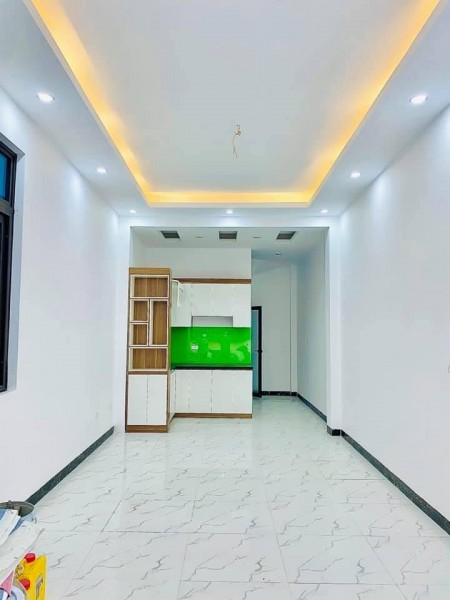 Nhà đẹp lô góc gần ô tô mỗ lao, Trần Phú, Quận Hà Đông, liên hệ 0385273465
