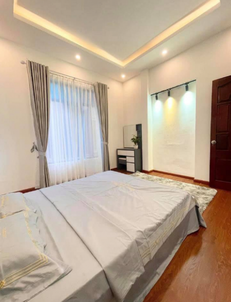 Đi đến slide 4