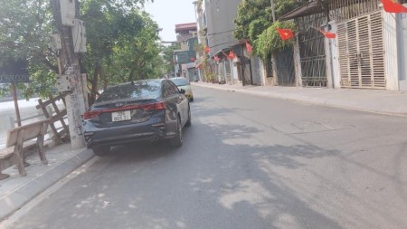 Nhà đẹp Lạc Trung, dt 60m2, 5 tầng ô tô đỗ cửa vỉa hè 2 bên kinh doanh đỉnh, giá chào 5 tỷ