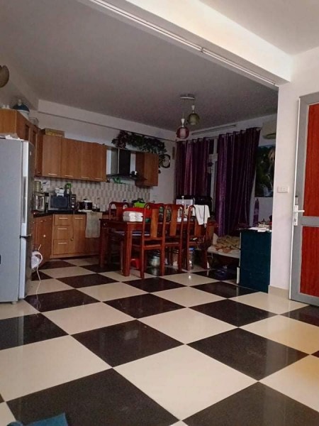 Nhà Âu Cơ, 20m ra ô tô, diện tích sử dụng 80m2 vườn hoa, giá bán 3.7 tỷ