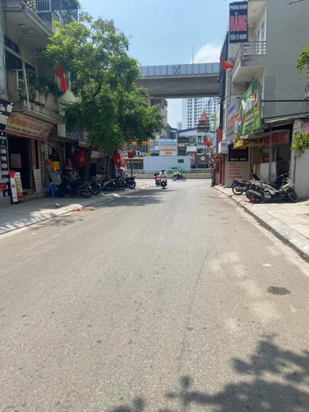 Bánh nhà nhỉnh 1 tỷ, Hạ Đình, Thanh Xuân, dt 31m2, 3 tầng đú, ô tô đỗ hồ sau lưng