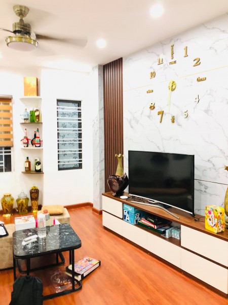 Bán nhà Kim Ngưu, Hai Bà Trưng, 33m2 x 5 tầng, ngõ ô tô , sổ đẹp, về ở ngay, giá 3.5 tỷ