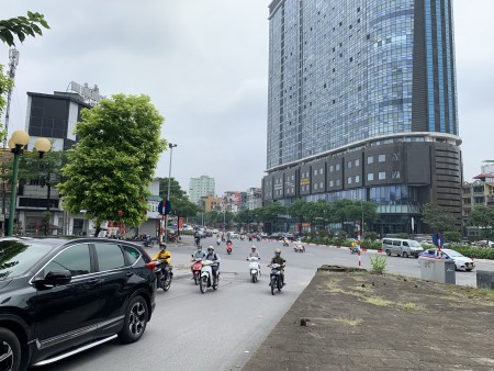 Bán nhà, Ngã 3 huyết mạch kinh doanh đỉnh, Trần Duy Hưng, dt 55m2, giá 15.4 tỷ