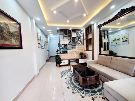 Gấp bán gấp, nhà Thạch Bàn, Tặng Nội Thất diện tích 42m2, 4 tầng, giá nhỉnh 3 tỷ