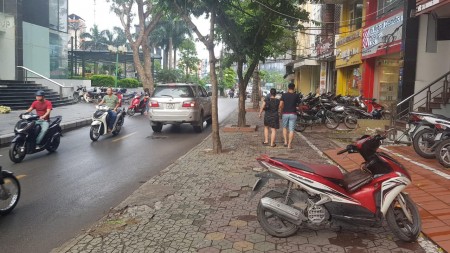 Bán nhà mặt phố Trung Kính, Trần Duy Hưng,5 tầng, DT 63m2, kinh doanh đỉnh, giá 15.3 tỷ