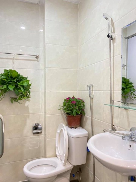 Bán nhà nguyên căn kinh doanh đỉnh đường Trần Cung dòng tiền 420tr/ năm giá chỉ 5.65 tỷ