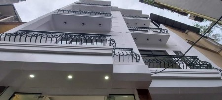 Ngõ Quỳnh bán nhà mới xe ra vào, gần ô tô tặng nội thất, giá nhỉnh 3 tỷ