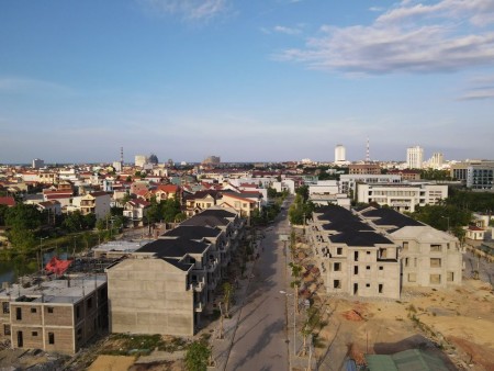 Đi đến slide 2