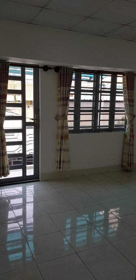 Chỉ với 3.4 tỷ sở hữu ngay nhà Trương Đăng Quế, dt 45m2 (4.5x10m), 2 tầng đúc