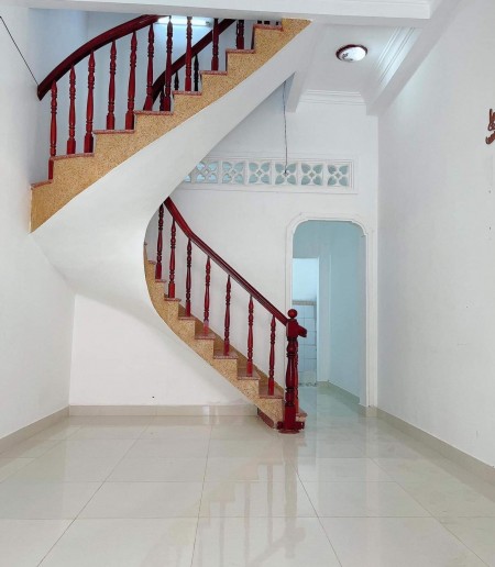Bán nhà hẻm xe hơi sát MT Nguyễn Văn Khối, Gò Vấp, dt 43m2 giá tốt 4.1 tỷ