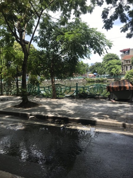Đi đến slide 2