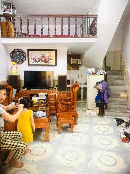 Bán nhà Thịnh Quang, Đống Đa diện tích sử dụng 30m2, nhà đẹp, giá bán 2,6 tỷ