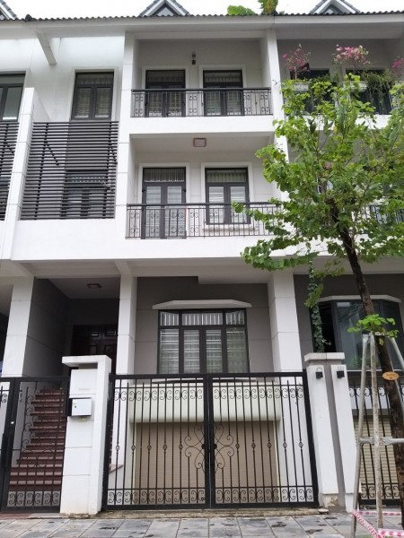 Chuyển công tác bán nhà Ngã Tư Sở, Thanh Xuân, 4 Tầng, sổ đỏ chính chủ