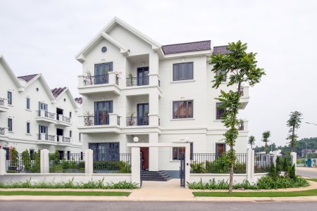 Bán lô ngoại giao biệt thự góc view hồ tại Times Garden Vĩnh Yên, giá bán 6 tỷ