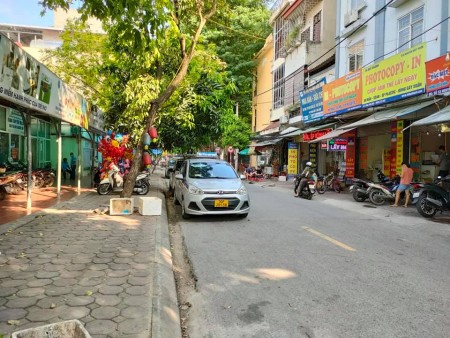 Bán nhà Văn Phú Hà Cầu mới Hà Đông kinh doanh VP, Spa, oto tránh đường 18m giá nhỉnh 9 tỷ