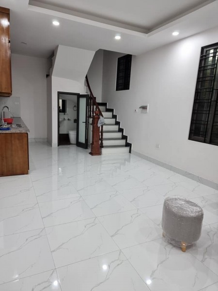 Ngõ 394 Mỹ Đình, nhà mới, oto đỗ cửa, diện tích 40m2, 5 tầng, giá 3.65 tỷ