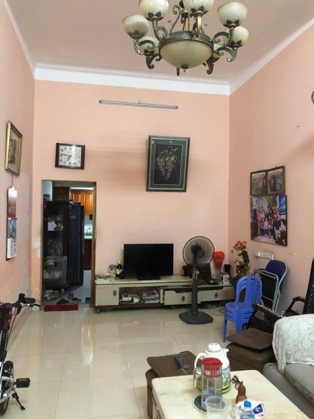 Bán gấp nhà kinh doanh, ô tô, Vũ Hữu, Thanh Xuân,66 m2, 4T, MT 4,6m, giá hơn 7 tỷ.