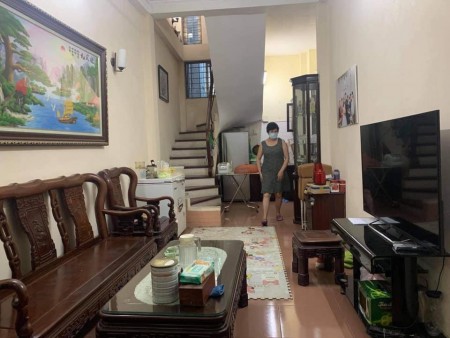 Chính chủ bán nhà riêng đang ở tại ngõ 173 Hoàng Hoa Thám, Ba Đình, Hà Nội, giá 3.8 tỷ