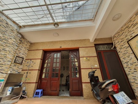 Bán Nhà Phố Trần Đại Nghĩa kinh doanh ô tô tránh dt 82m2, 4 tầng, lhcc